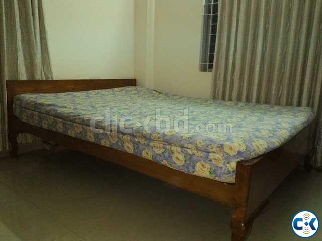 queen size bed with matress large image 0