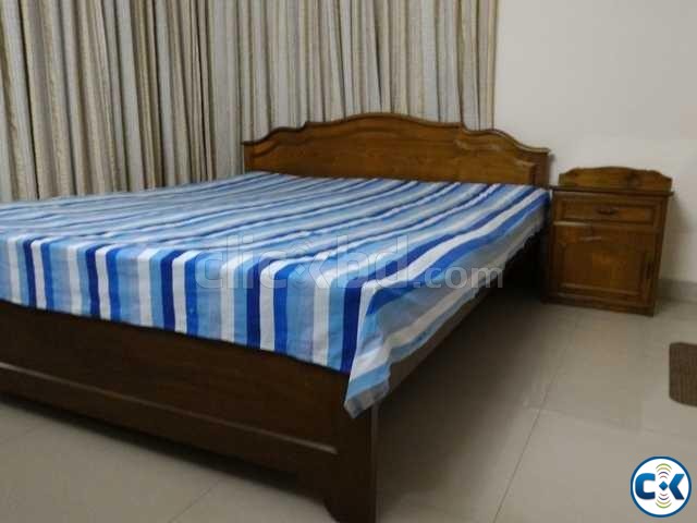 full king size bed large image 0