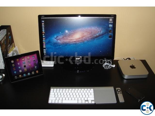Apple Mac Mini with LED Monitor large image 0