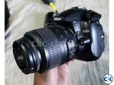Nikon D5000 DSLR with 18-55lens bag, brand new.