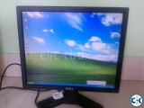 DELL 17 SQUARE LCD monitor