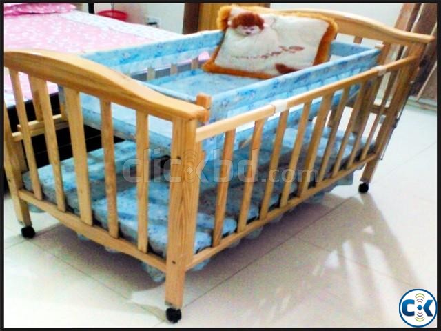 Baby bed cot large image 0