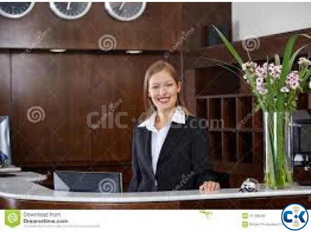 Female receptionist computer operator large image 0