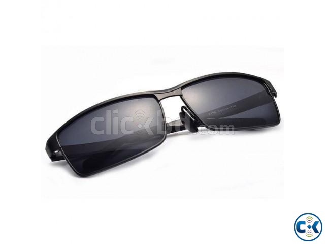 Ray Ban Men s Sunglasses R05 Black large image 0