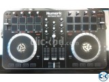 dj Numark Mixtrack Quad