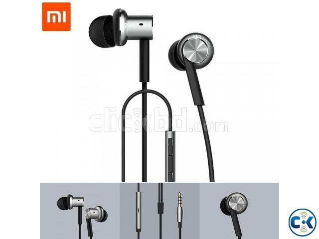 Xiaomi Piston Iron Earphones New intact large image 0