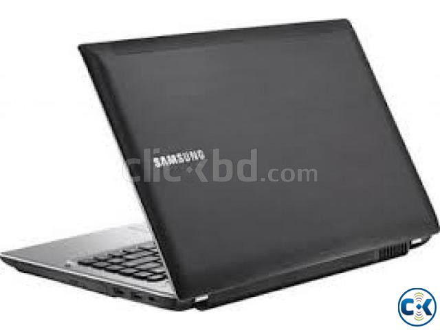 Samsung RV520 Core i3 Laptop large image 0