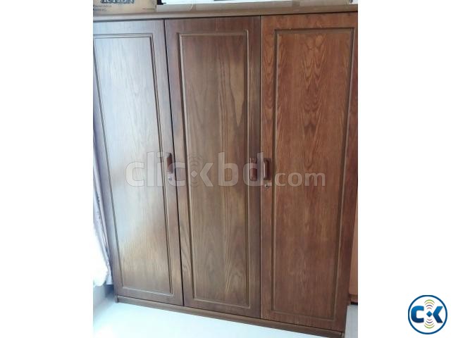 HATIL wardrobe 3 door large image 0