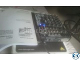 Bheringer xenyx1002 mixer