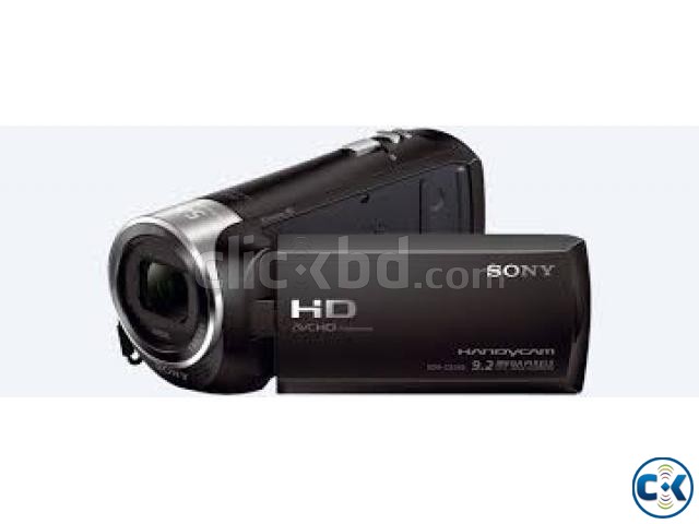 Sony handycam HDR-CX240E has 1 5.8 type back-illuminated large image 0