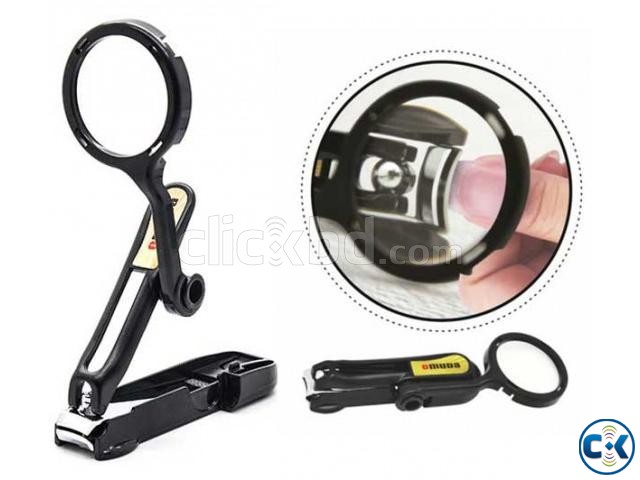 NAIL CUTTER WITH MAGNIFYING GLASS large image 0