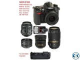 Nikon D7000 With Lens Accessories
