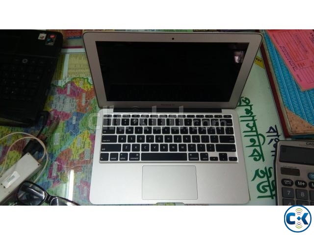 Apple Macbook Air large image 0