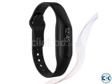 Bluetooth Smart Watch E06 Smart Band Sports Bracelet Waterpr