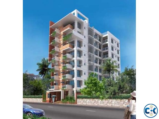 EXCLUSIVE APARTMENT Bashundhara R A large image 0