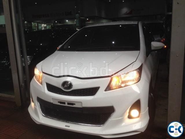 Toyota Vitz RS-C 2012 White large image 0