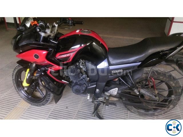 Yamaha fazer 153cc Black red large image 0