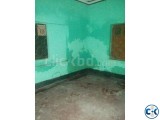 two room house to let