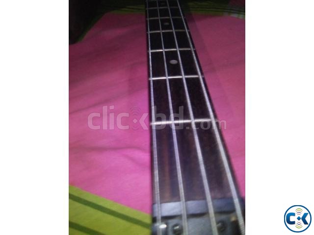 Ocean Bass Guiter large image 0