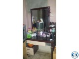 Otobi dressing table