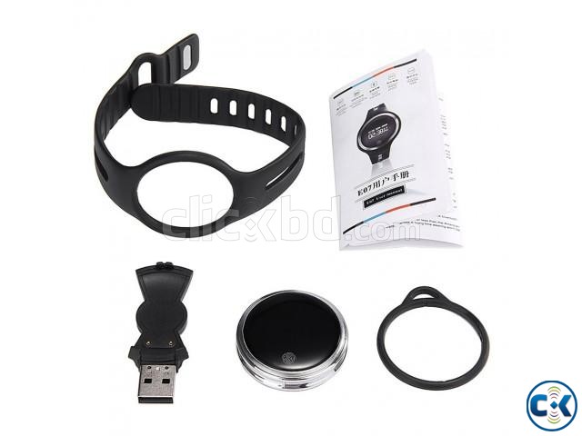 E07 Smart Band Waterproof Bluetooth Fitness Tracker intact large image 0