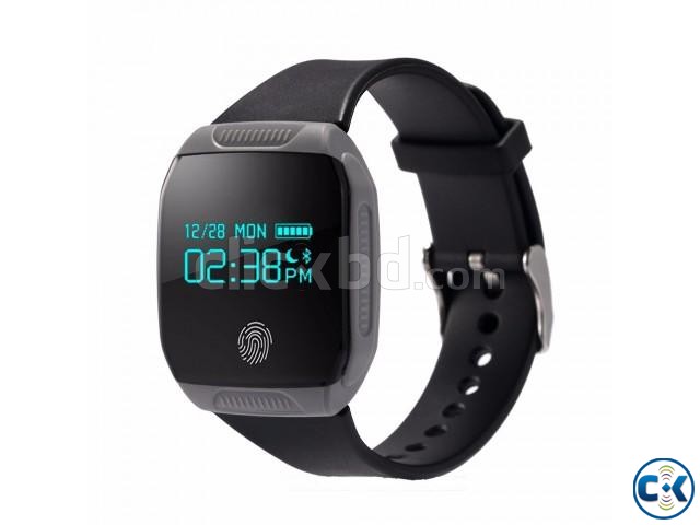 E07 Smart Band Waterproof Bluetooth Fitness Tracker intact large image 0