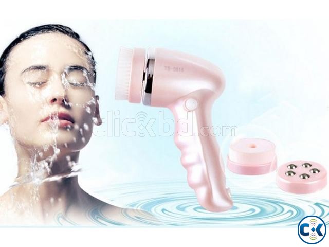 Rechargeable 4 in 1 Facial Cleanser Massager large image 0