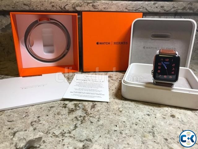 42 MM Hermes Apple Watch. large image 0