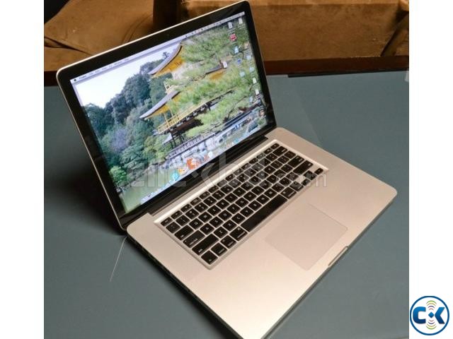 15 MACBOOK PRO QUAD CORE I7 large image 0