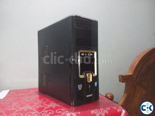 4th Gen core i3 8 GB RAM 500 GB HDD large image 0