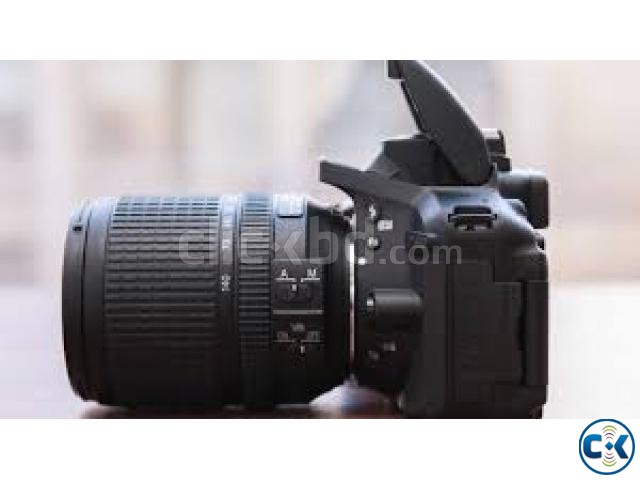 Canon EOS 700D DSLR 18MP Camera with 18-55mm Lens large image 0