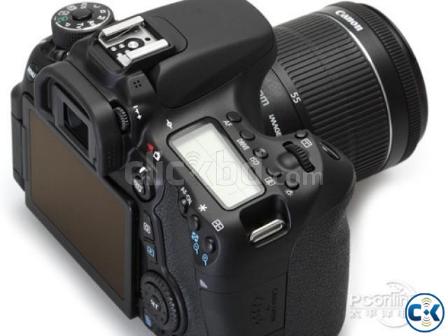 Canon 70D 18-200mm Lens large image 0