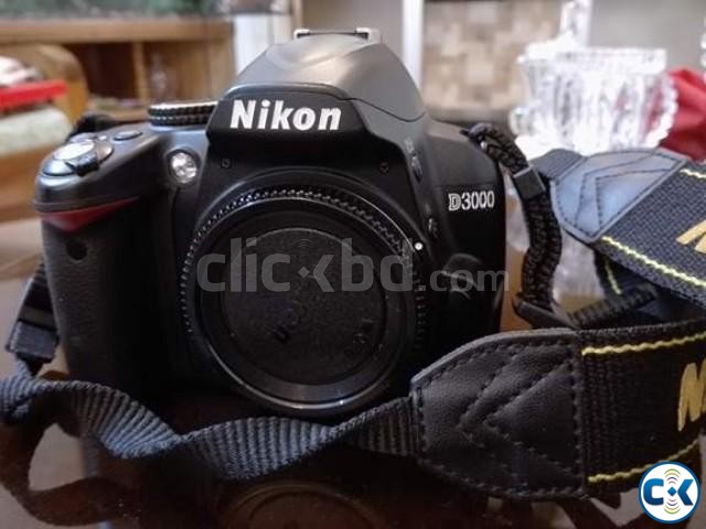 Nikon D3000 Only Body  large image 0
