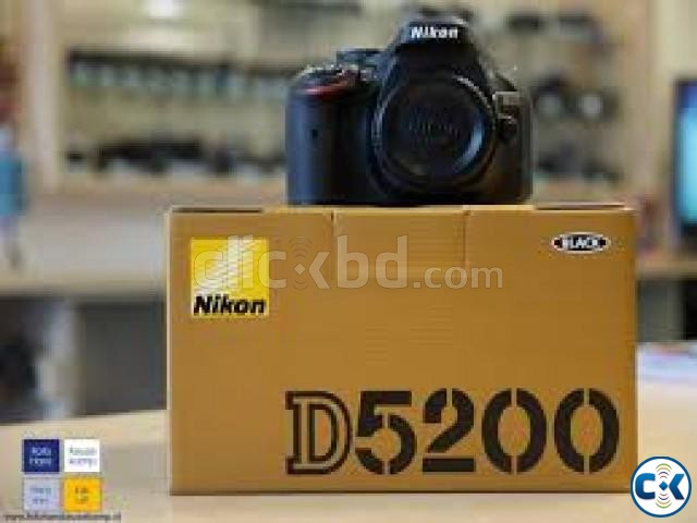 Nikon DSLR Camera D5300 24MP CMOS WiFi GPS USB 3.2 LCD large image 0