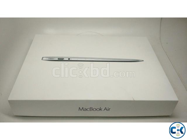 pple 13.3 A1466 Core i5 8GB RAM 256GB SSD Macbook Air large image 0