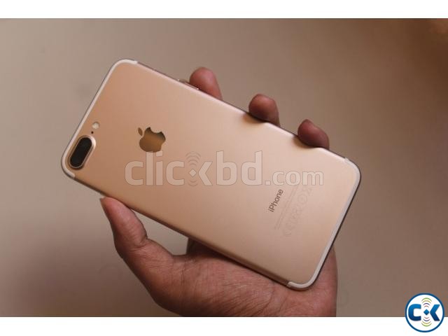 iphone 7 plus 128GB with Box. large image 0