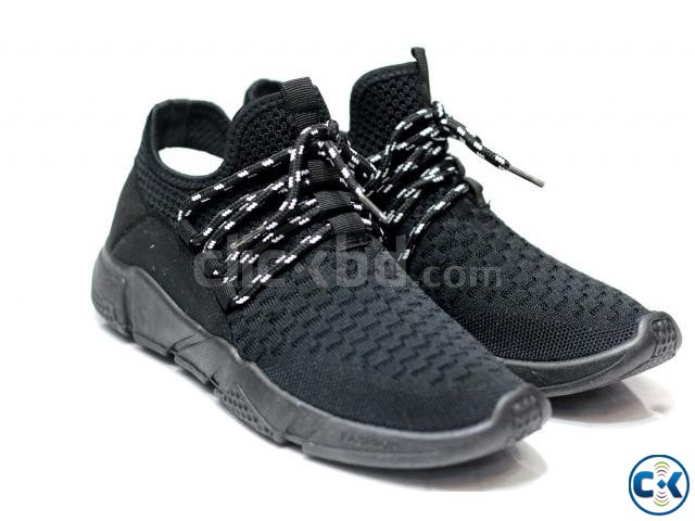 Men s sports shoe 717 large image 0