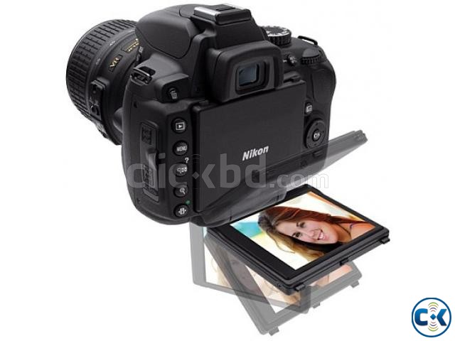 Nikon DSLR Camera D5200 24MP CMOS WiFi GPS USB 3.2 LCD large image 0