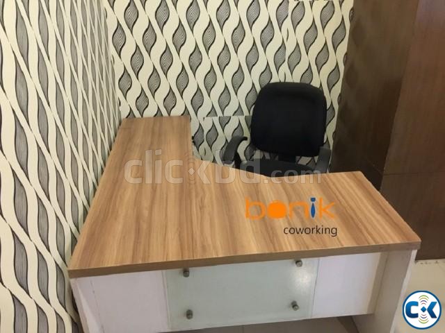 Bonik Dedicated Desk large image 0