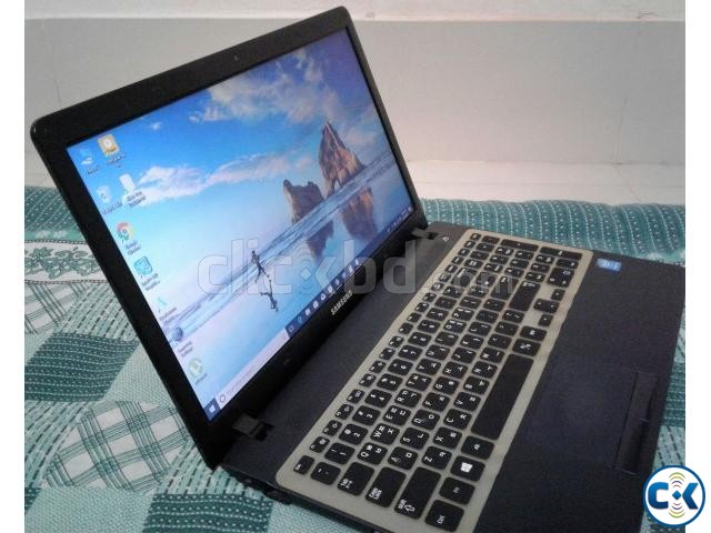 Samsung i3 4th-Gen Laptop 500GB 4GB Korean  large image 0