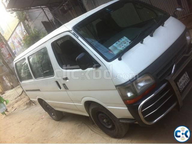 Toyota Hiace Model 2002 large image 0