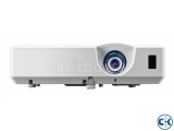 HITACHI BRAND NEW PROJECTOR MODEL CP-X3042WN PROFESSIONAL