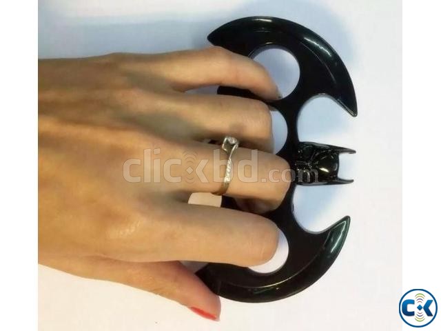 Security Knuckle Batman Fist Fighting Equipment Self Defense large image 0