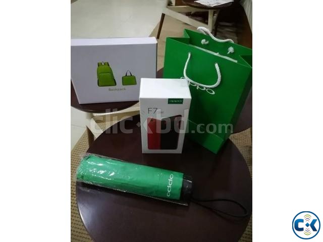Oppo F7 New and Intact Box large image 0