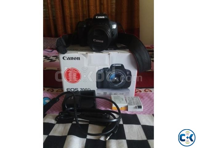 Urgent Sale- Canon 700D DSLR large image 0