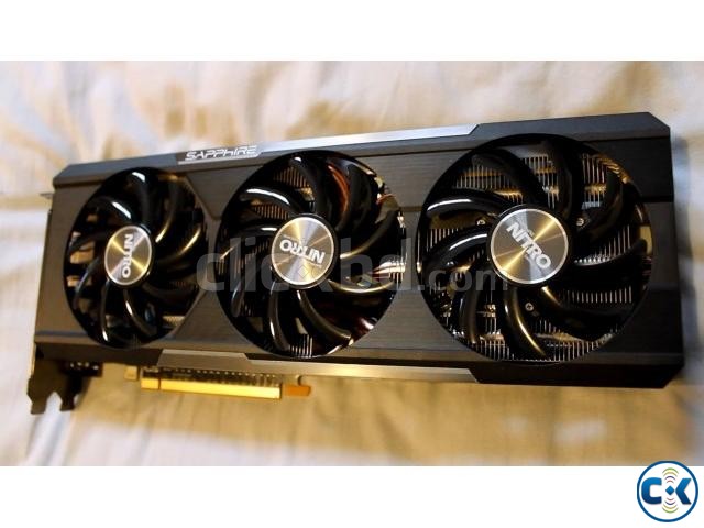 Sappire Nitro r9 390 8gb DDR5 Gpu large image 0