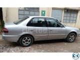 Toyota M. Crop Corolla LX 1997