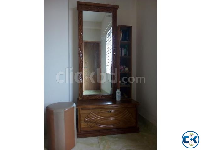 Dressing Table large image 0