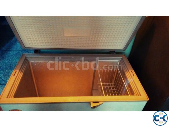 Chest Deep Freezer- SINGER- 205 Litre large image 0