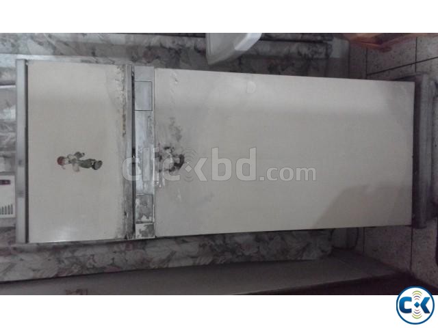 Ariston refrigerator - year 2000 large image 0